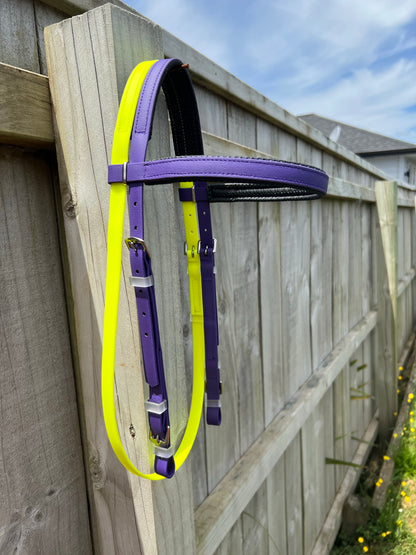 Cabezada de carrera acolchada - Púrpura y amarillo fluro